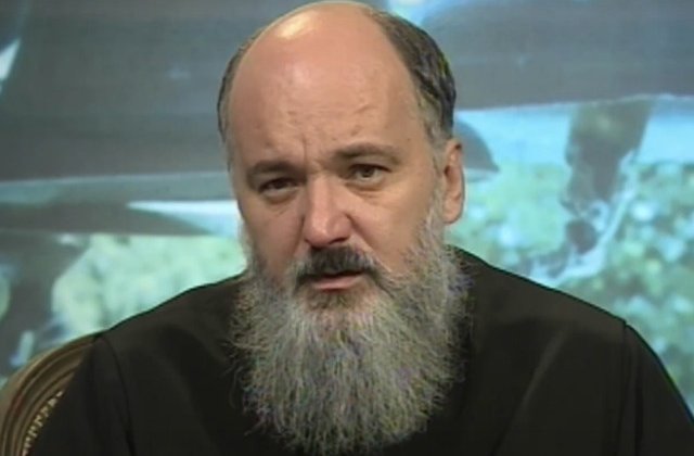 Mitropolia Moldovei, despre preotul acuzat ca a agresat un copil: Risca sa i se retraga binecuvantarea de a mai preda ora de religie