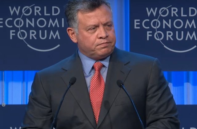 Regele Iordaniei si-a anulat vizita in Romania, dupa anuntul lui Vioricai Dancila despre ambasada