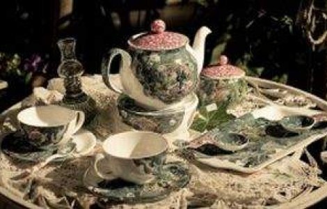 Business-ul fragil al portelanurilor fine