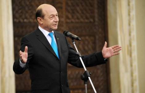 Basescu: Romania nu mai are resurse de a crea locuri de munca