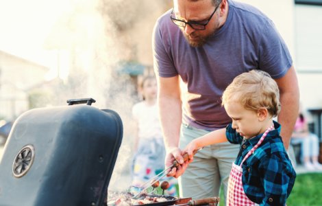 Cum sa-ti reamenajezi curtea in aceasta primavara ca sa te bucuri de ea tot anul
