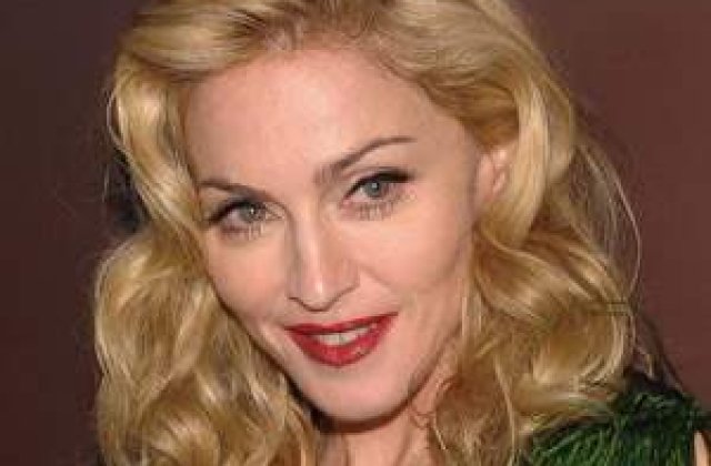 Unchii fetitei din Malawi nu vor ca Madonna sa le adopte nepoata