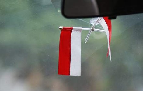 5 morti si un ranit in urma seismelor din Indonezia