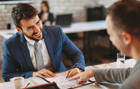 Esti in cautarea unui nou loc de munca? Sfaturi utile ca sa-ti cresti sansele la angajare