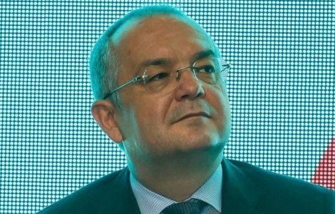 Emil Boc, despre Simona Halep: Tine de atatia amar de ani tara pe cel mai inalt catarg al lumii