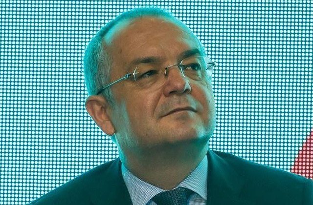 Emil Boc, despre Simona Halep: Tine de atatia amar de ani tara pe cel mai inalt catarg al lumii
