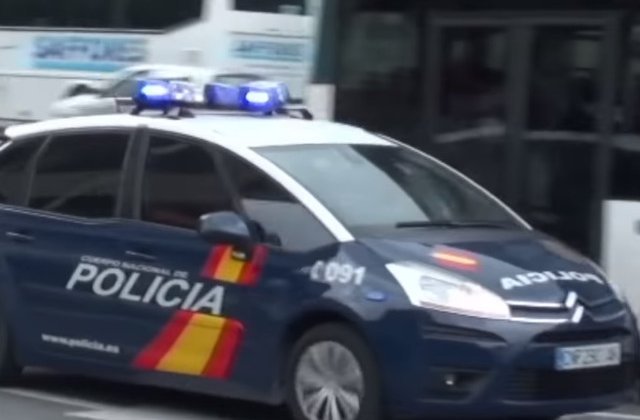 O fetita romanca de doi ani a fost calcata cu masina in Spania