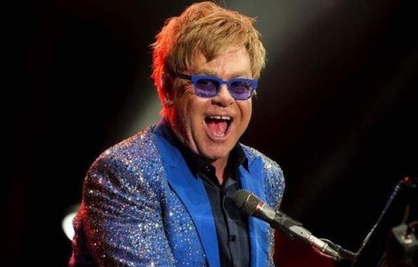 Elton John sustine apelul initiat de George Clooney la boicotarea hotelurilor de lux ale sultanului din Brunei
