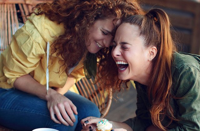 Ziua Pacalelilor: de la cum a inceput traditia farselor de 1 aprilie pana la obiceiuri bizare din intreaga lume