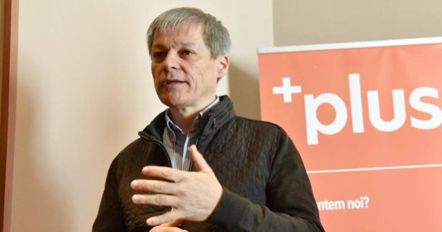 Ciolos: Avem si noi un grup care lucreaza la intrebarea pentru referendum. Cred ca pot fi gasite formule pentru ca romanii sa raspunda la acest lucru