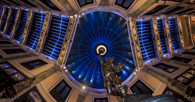 Cum a fost readus la viata acest oras din Spania, vechi de aproape 1000 de ani, cu ajutorul luminii