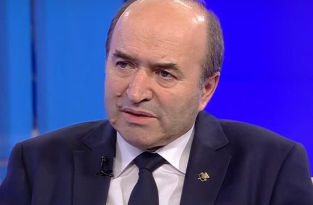 Toader, dupa anuntul lui Iohannis privind referendumul: Nu este rolul meu sa ma amestec