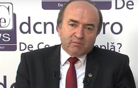 Toader, despre Lazar: Cineva care vrea sa ocupe o functie de rang inalt nu se prezinta cu activitatile de debut in profesie