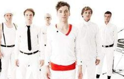 Polarkreis 18 canta 'Allein, Allein' la B&#8217;ESTFEST