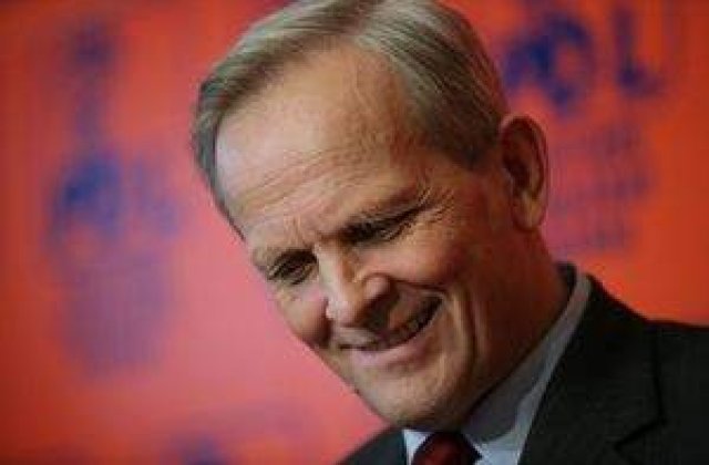 Stolojan: 'Romania este un dezastru total in materie de absorbtie a fondurilor europene'