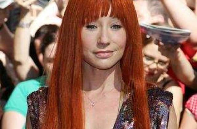 Noul albumul al cantaretei Tori Amos, disponibil in Romania din aprilie