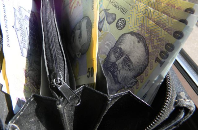 Topul scumpirilor din ultimii 20 de ani. Preturile au crescut de 37.000 de ori