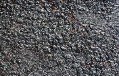 Drumuri blocate din cauza alunecarilor de teren