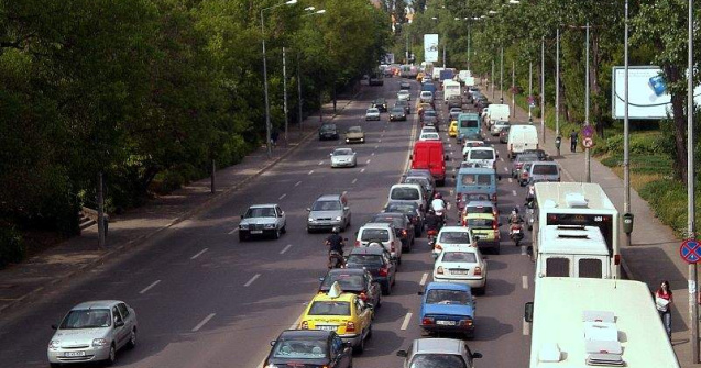 Prea multe masini: In 2013, Capitala incepe sa "paralizeze"