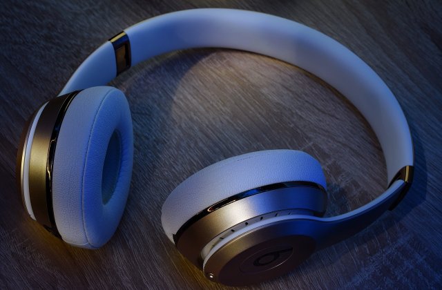 Casti wireless ieftine, ca sa te bucuri de sunet oriunde si oricand