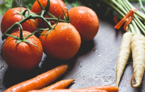 Ministerul Agriculturii: Legumele si fructele romanesti sunt, in totalitate, obtinute prin metode traditionale