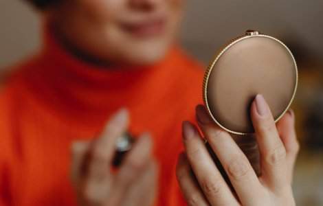 O proteina ce ar putea impiedica procesul de imbatranire a pielii, descoperita de cercetatorii japonezi