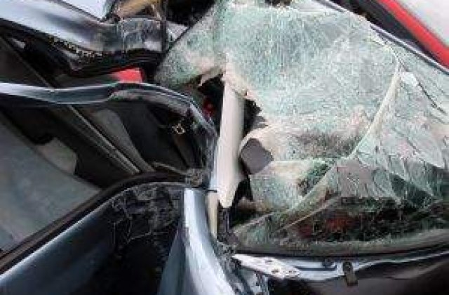 Judetul Sibiu: Trafic blocat si raniti in urma unui accident rutier