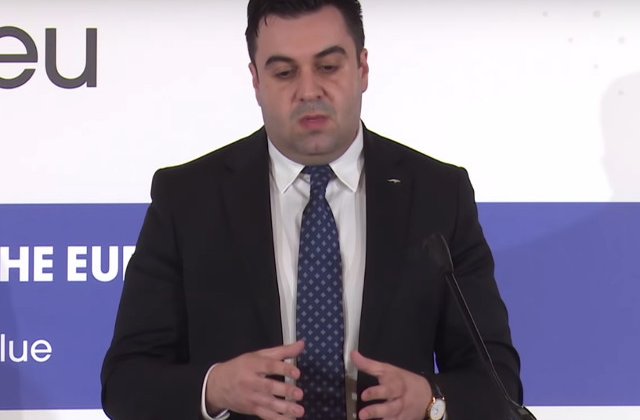 Ministrul Transporturilor: In luna decembrie se va circula pe Magistrala 5