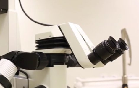 Medic sef la Oftalmologie, inlocuit din functie dupa ce a chemat la cabinetul privat un copil adus de parinti la Urgente