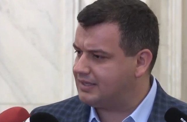 Tomac: Tudorel schimba tabara si se gandeste sa se revendice drept Ministru #rezisTT