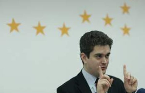 Paleologu: 'Daca Prigoana imi vrea locul, i-l cedez cu placere'