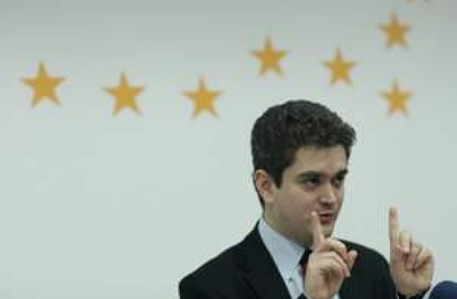 Paleologu: 'Daca Prigoana imi vrea locul, i-l cedez cu placere'