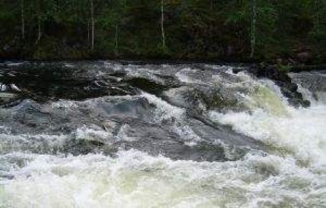 Avertizarea de inundatii s-a prelungit pentru Brasov, Harghita si Covasna