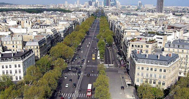 Alegeri prezidentiale in Franta: Sectiile de vot s-au deschis