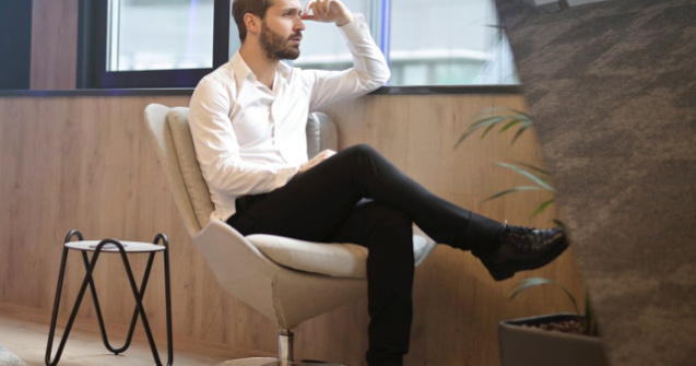 Studiu: Stimularea undelor cerebrale ar putea ajuta la pastrarea unui anumit tip de memorie