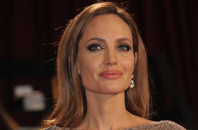 Ma gandesc la moarte mai mult decat alti oameni: 10+ citate controversate spuse de Angelina Jolie