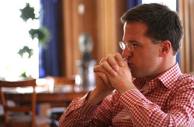 Premierul olandez a prezentat demisia Guvernului