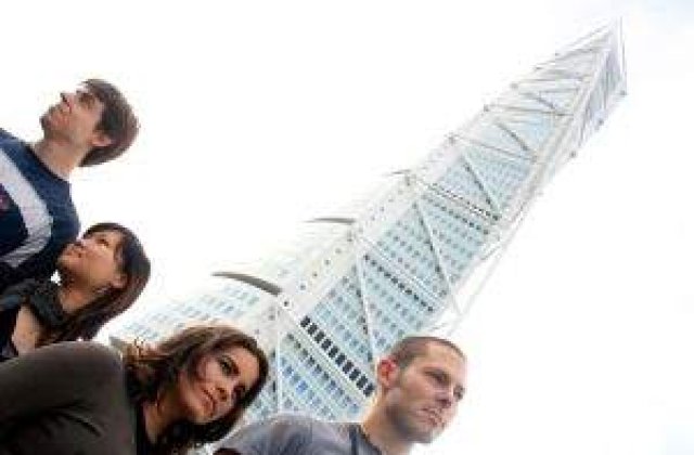 Tinerii, victimele pietii muncii din Romania