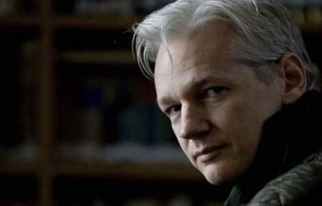Julian Assange a fost arestat la Londra