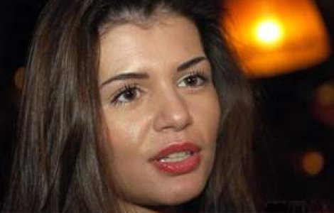 Monica Columbeanu, sexy-soferita lui 'Ricky Martin'