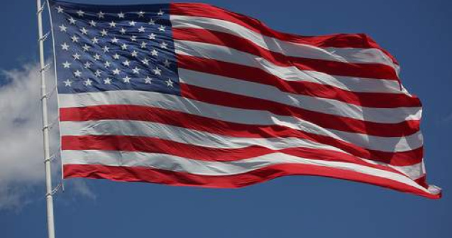 Mitt Romney castiga cinci alegeri primare