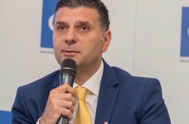 Ministrul Comunicatiilor: Iohannis a furat startul in campania pentru prezidentiale, a pornit erodat si e deja epuizat