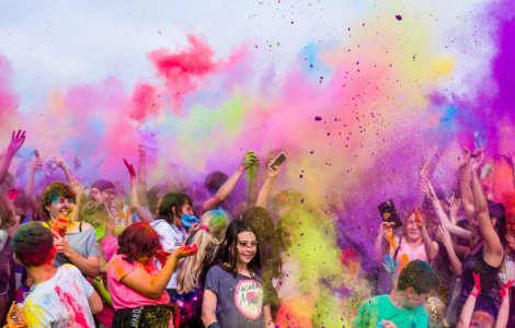  Top  10+ festivaluri neobisnuite la care ar trebui sa mergi cel putin o data in viata