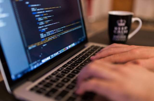 Lichidare de stoc: laptopuri pentru orice nevoi, la reducere