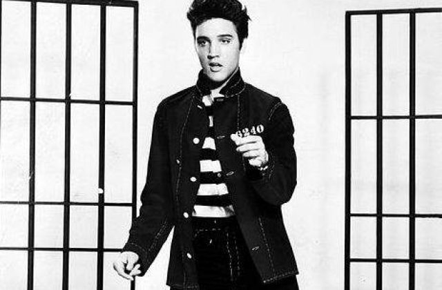 Duet Elvis - Justin Bieber, gratie tehnologiei hologramelor?