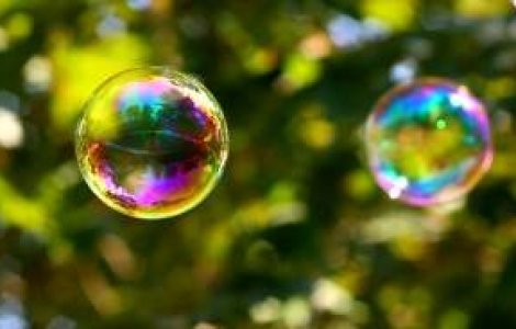  Video  Trafic paralizat in Moscova din cauza BALOANELOR DE SAPUN