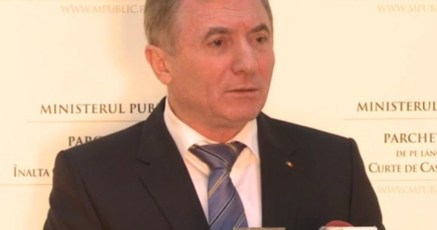 Augustin Lazar anunta ca transmite premiul de la GDS disidentului Iulius Filip si fostilor detinuti politic