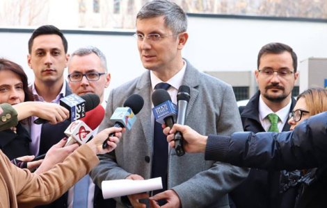 Barna: Eugen Nicolicea este un real pericol pentru siguranta familiilor noastre si pentru sistemul juridic din Romania