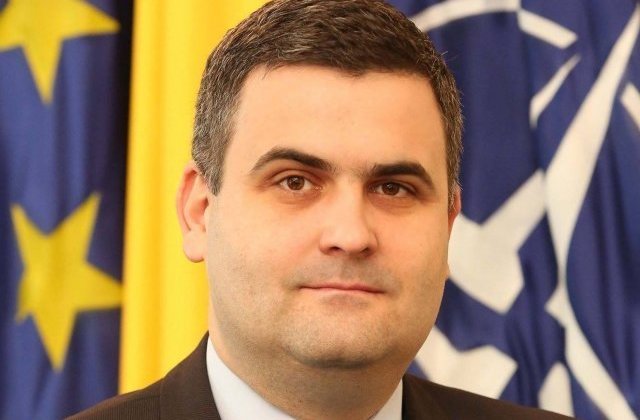 Ministrul Apararii, despre Iohannis: Nu o data s-a laudat cu cei 2% pe care PSD-ALDE si i-a asumat prin programul de guvernare