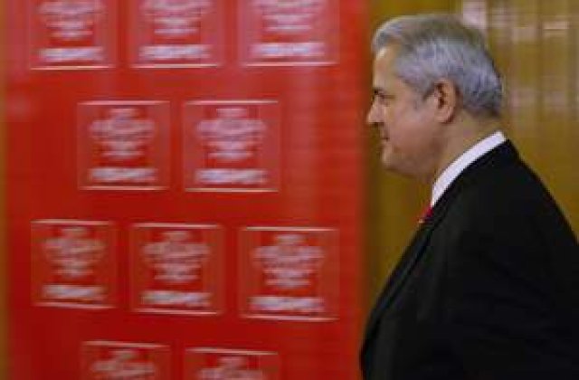 Explicatiile lui Nastase